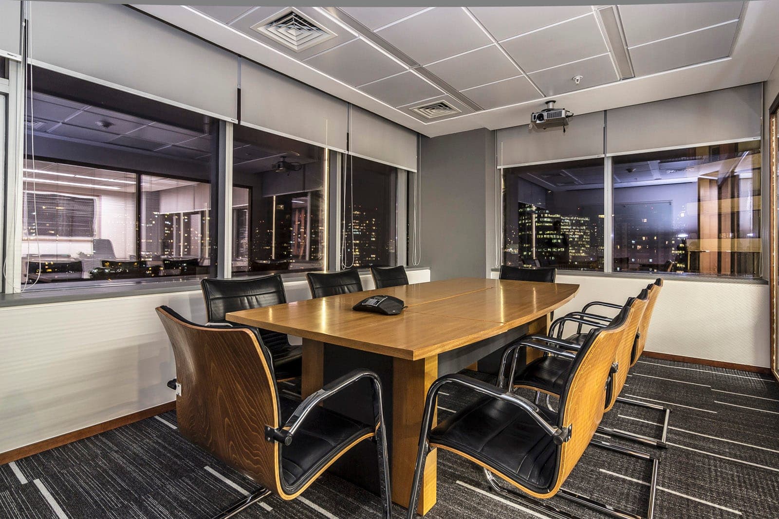 Oficinas Biotoscana — detalle 3