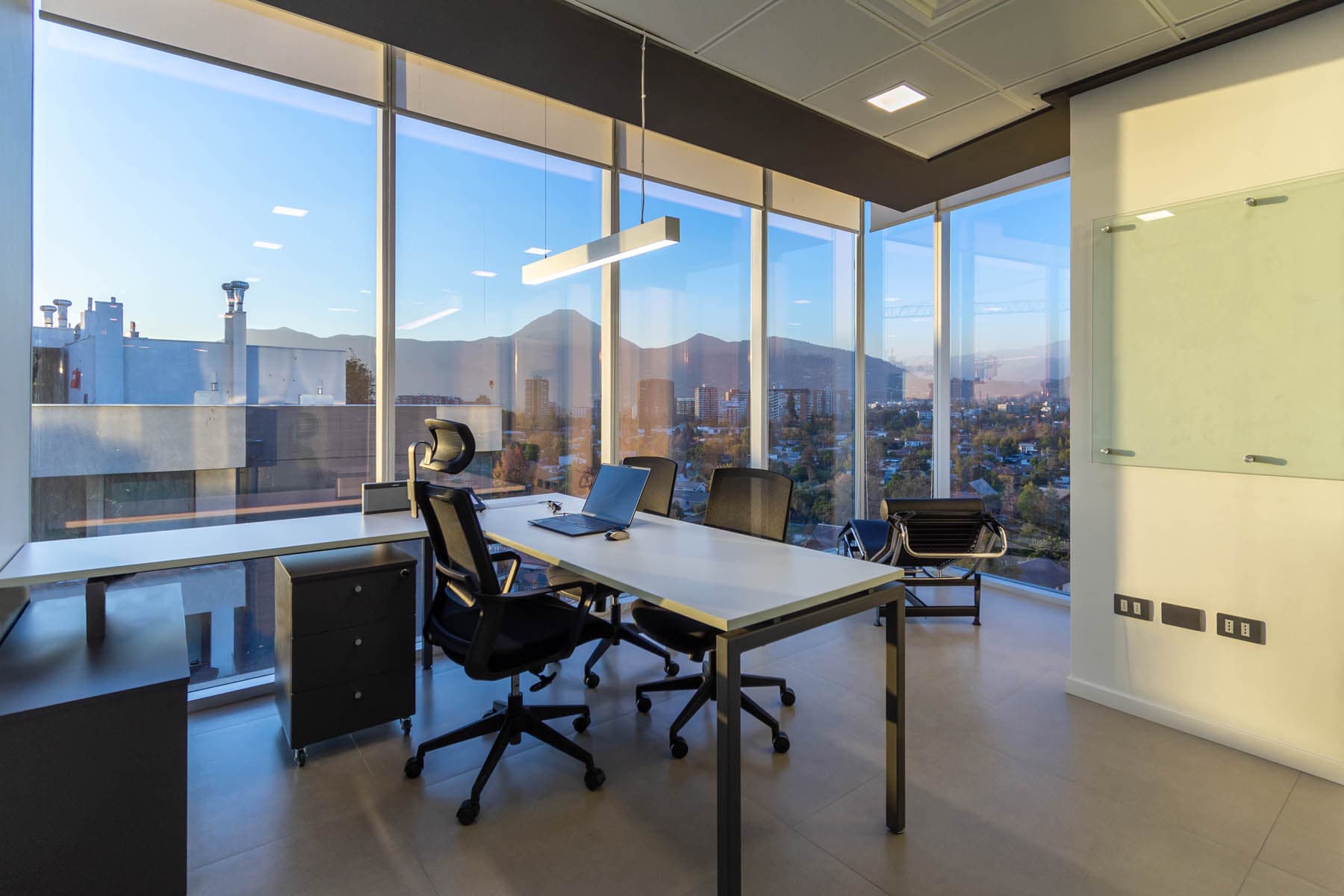 Oficinas IDM Corp — detalle 2