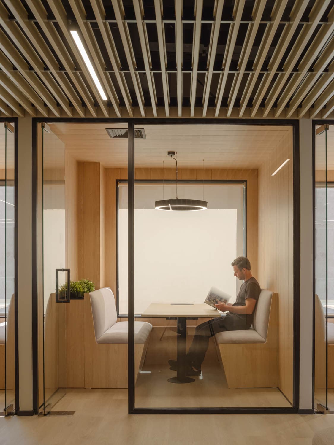 Oficinas Transtel Nayax — detalle 1