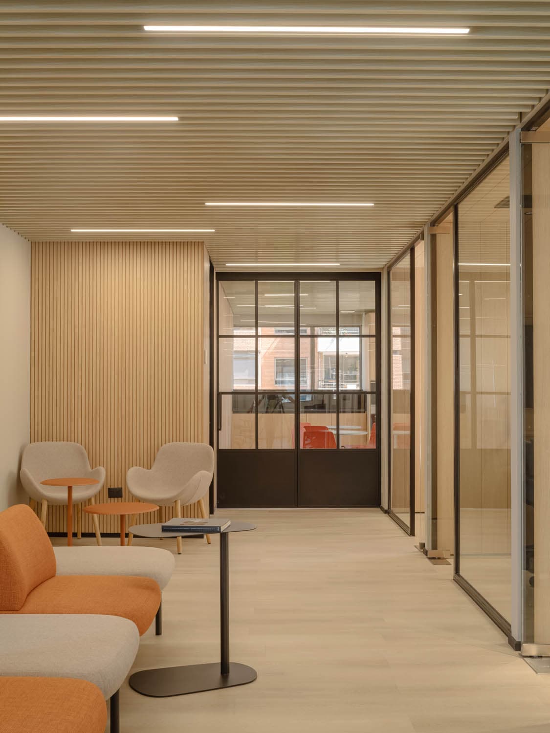 Oficinas Transtel Nayax — detalle 2