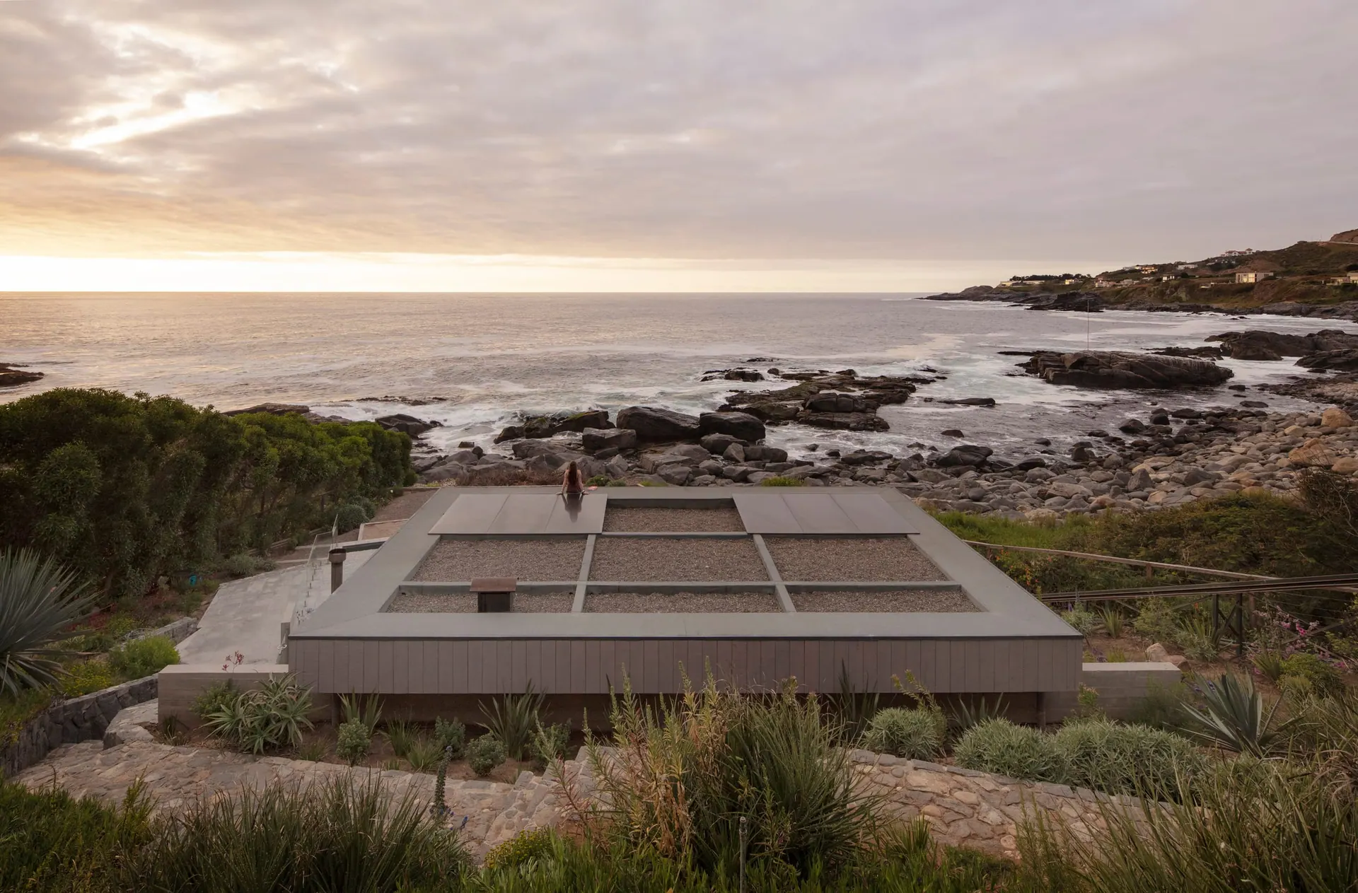 Pabellón Diez Cubiertas, Zapallar — Espiral Arquitectos